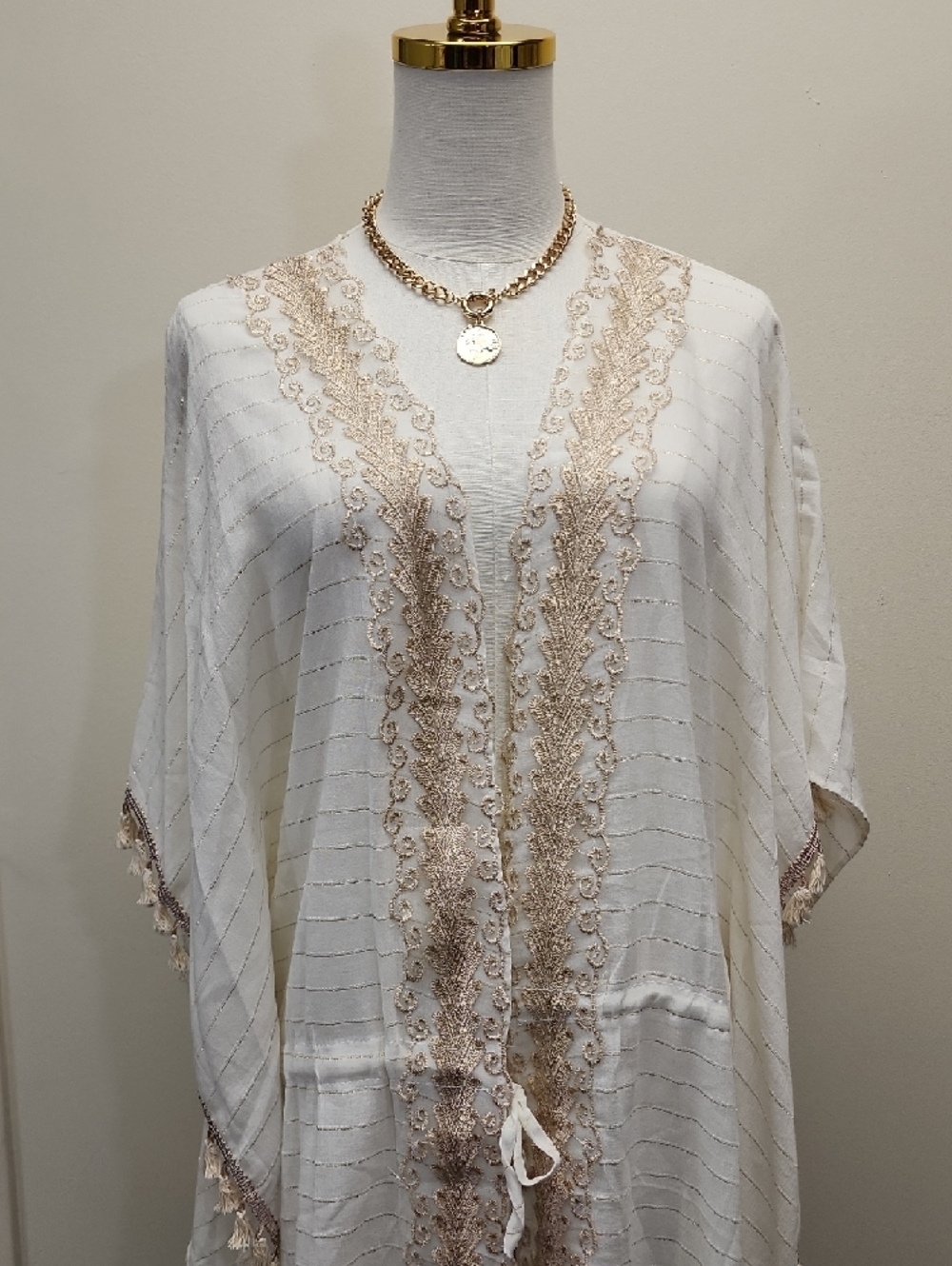 Velvet Blue Cream Embroidered Kimono Cover Up Size S/M - Picture 2 of 9